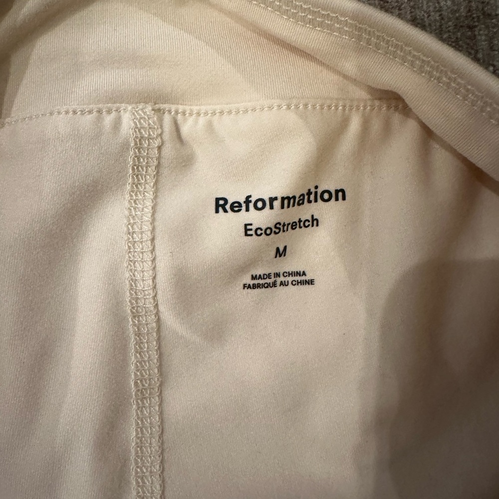reformation Skirt with shorts underneath - Picture 3 of 3